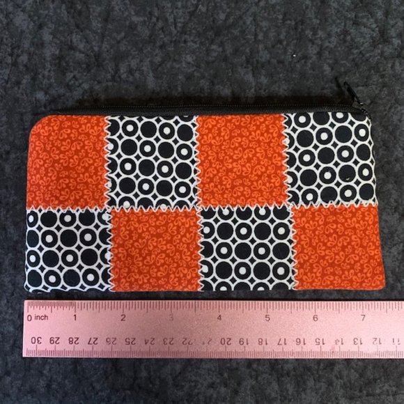 Handmade Quilted Wallet/Pouch - Picture 8 of 9